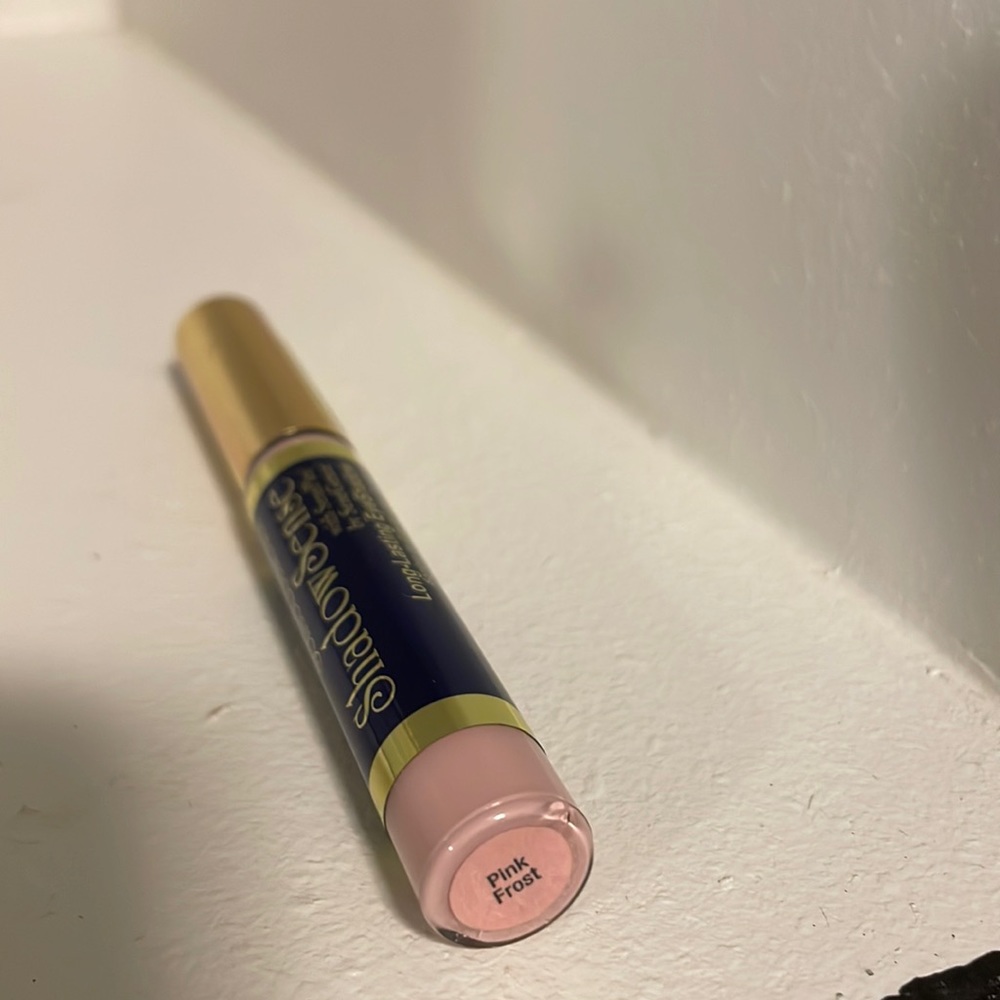 Shadowsense cream to powder eyeshadow. New, never used. Pink frost